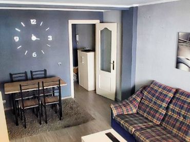 Wohnung zur Miete in Antonio Rengel 15