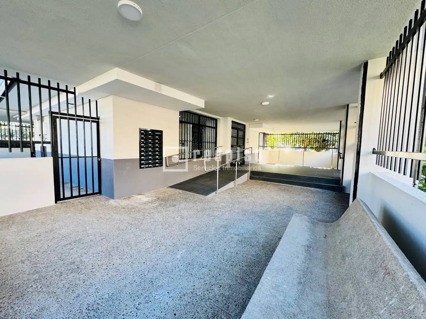 Piso en venta en de Luxemburgo, Fuenlabrada II - El Molino