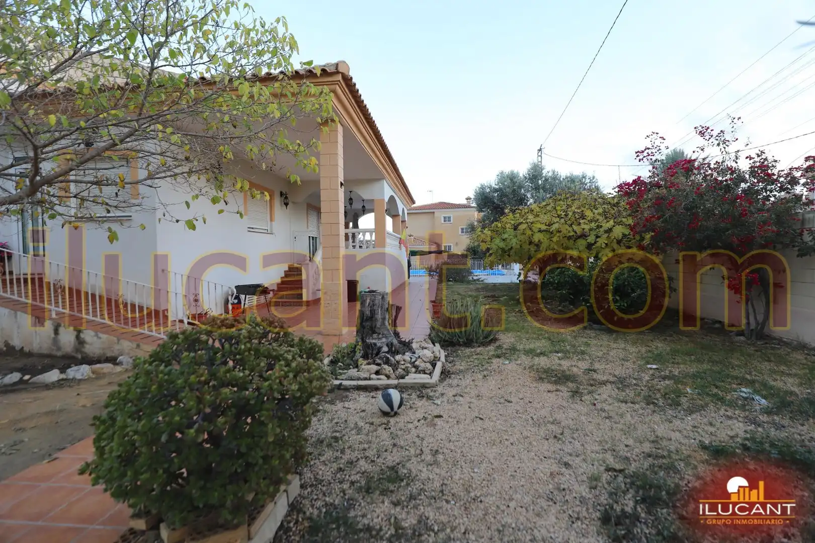 Vista exterior de Casa o chalet en venta en Mutxamel con Aire acondicionado, Jardín privado y Terraza