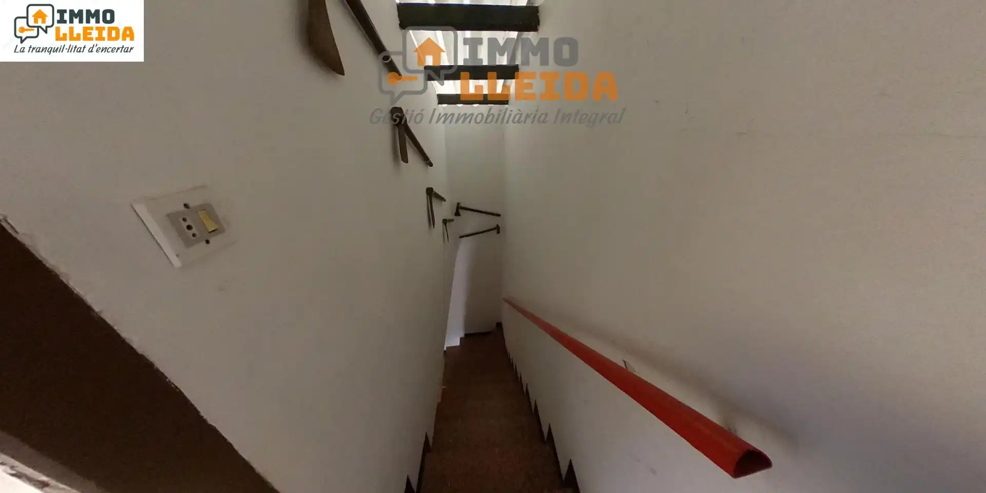 Casa adosada en venta en Artesa de Segre con Calefacción, Trastero y Amueblado