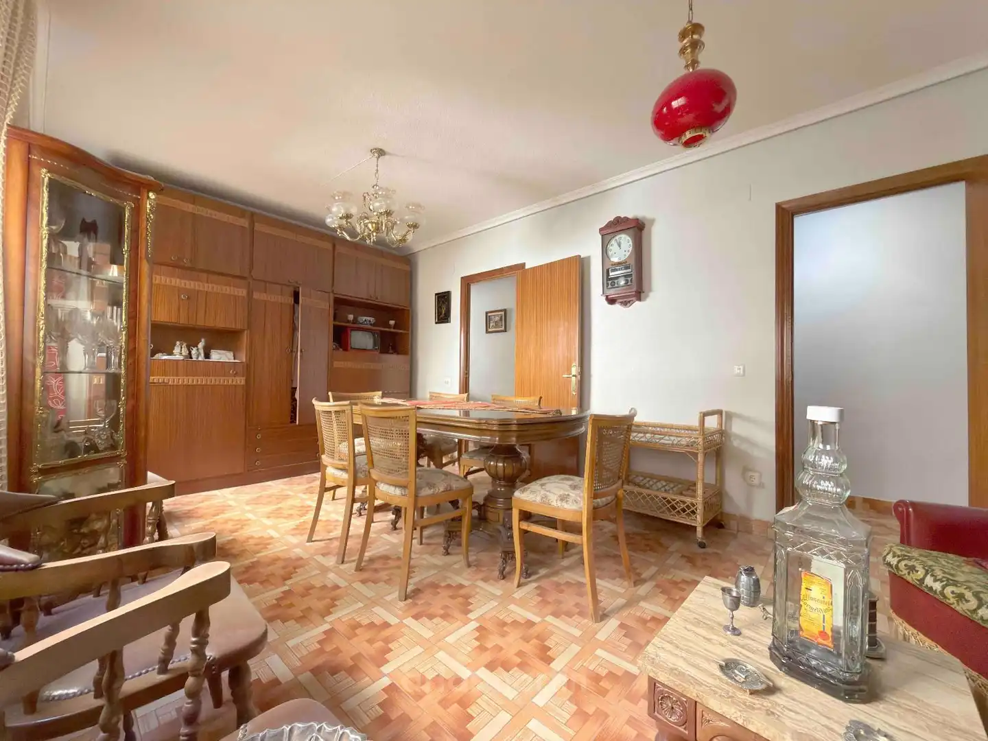 Comedor de Piso en venta en Salamanca con Calefacción, Terraza y Trastero