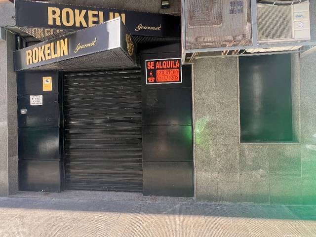 Local comercial en Alquiler en Carrer del Mestre Ripollés, 26 en Parque Geólogo José Royo Gómez