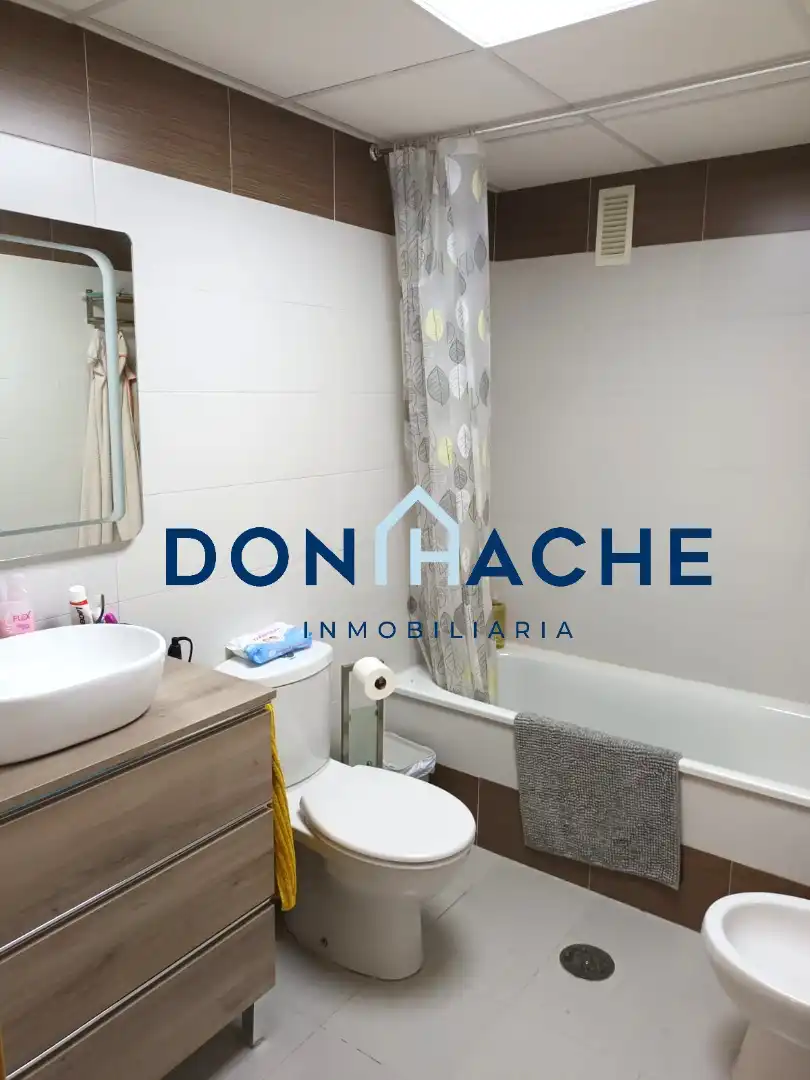 Flat with terrace for sale in Sur, imagen 9