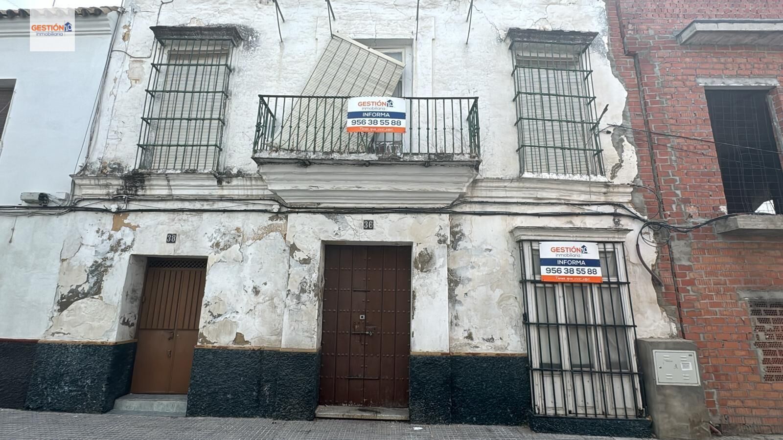 Casa o xalet en venda a Ayuntamiento - Barrio Alto