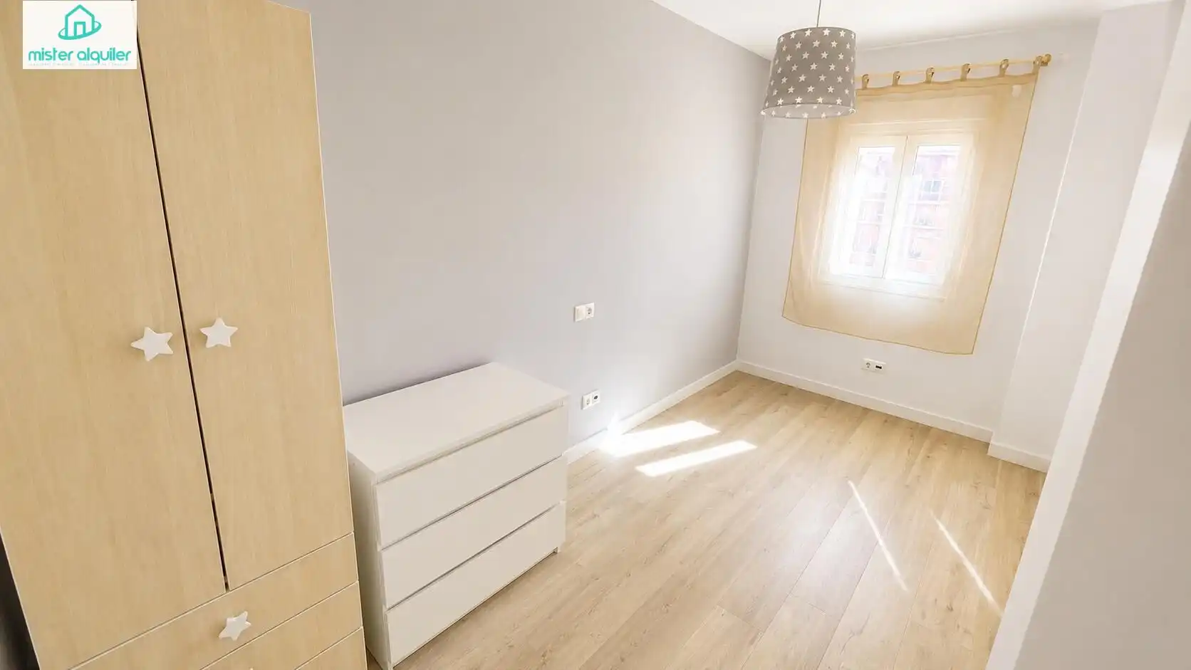 Schlafzimmer von Wohnungen zur Miete in El Campello mit Klimaanlage, Heizung und Terrasse