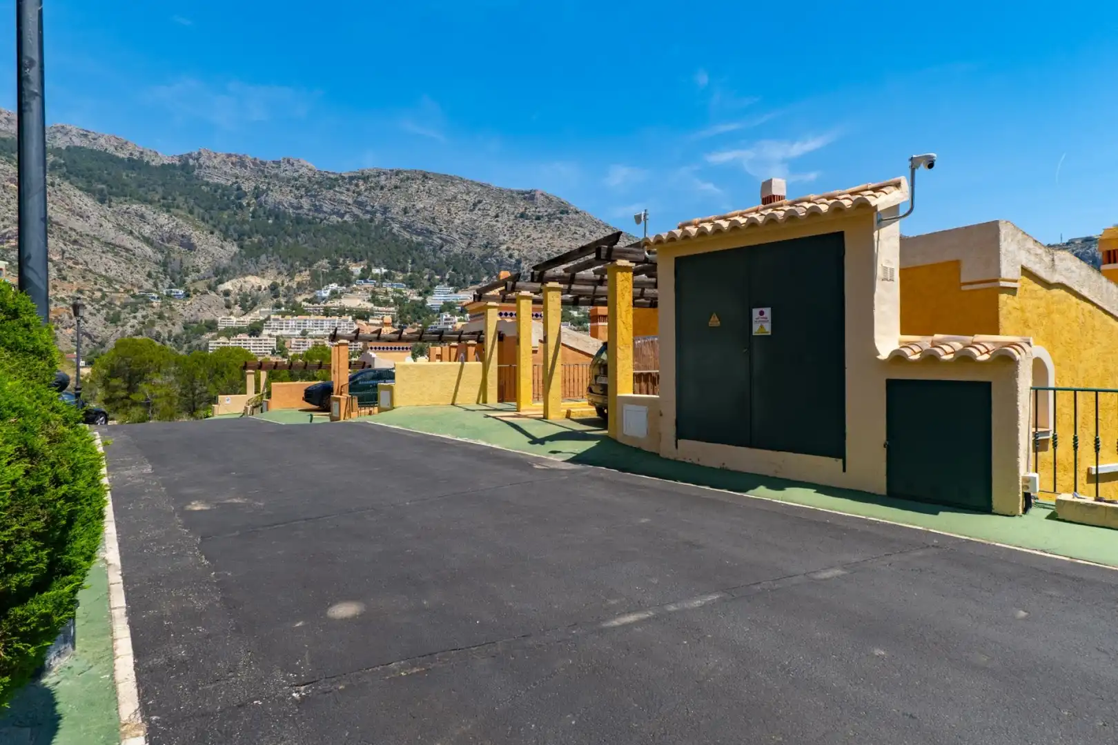 Vista exterior de Piso en venta en Altea con Aire acondicionado, Calefacción y Terraza