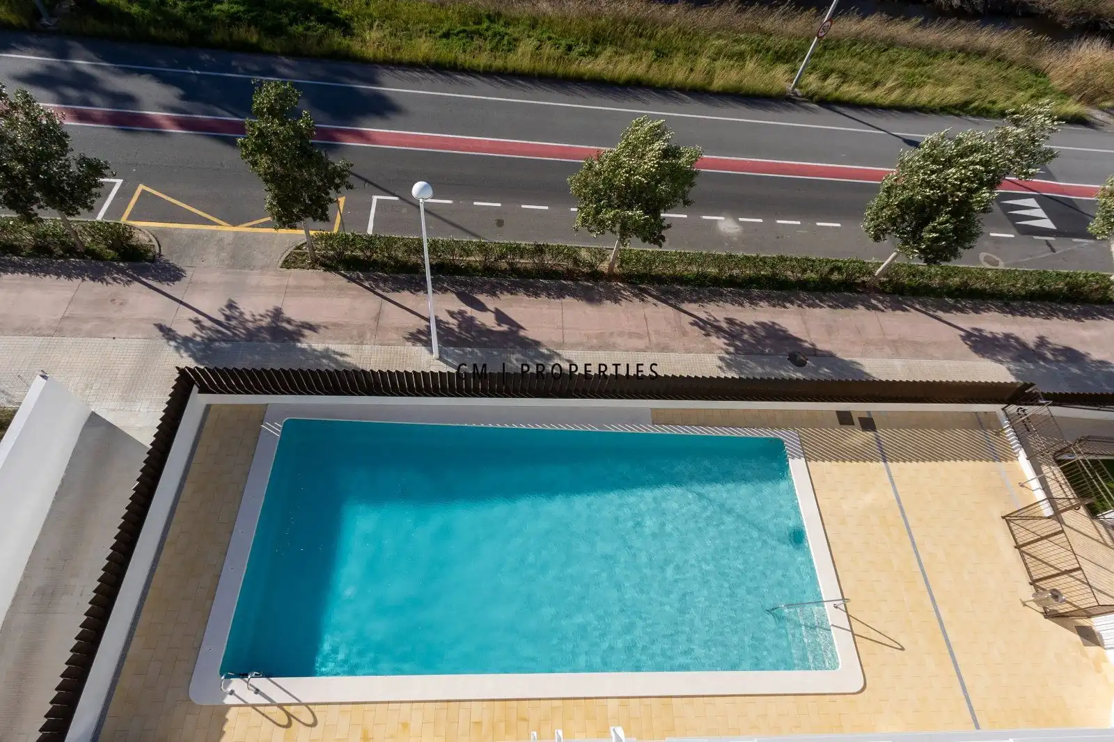 Piscina de Ático de alquiler en Sagunto / Sagunt con Aire acondicionado, Calefacción y Parquet