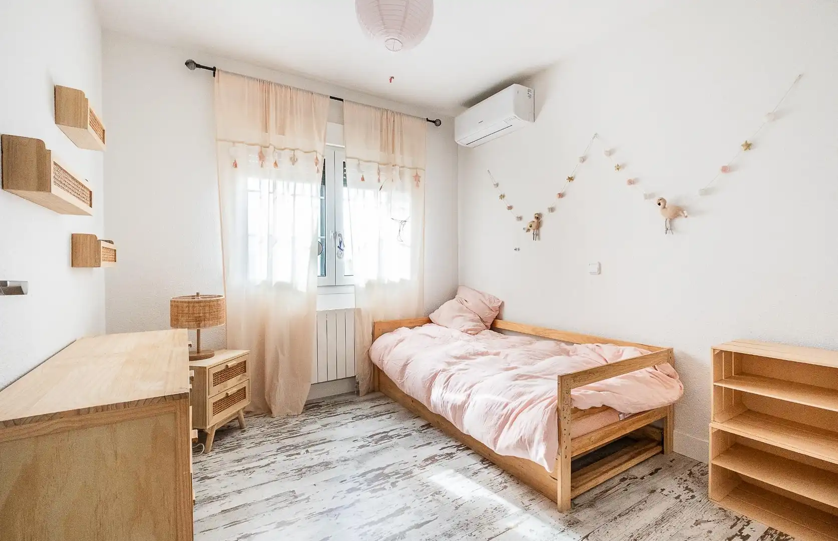Habitación de Casa adosada en venta en Guadarrama con Aire acondicionado, Calefacción y Piscina
