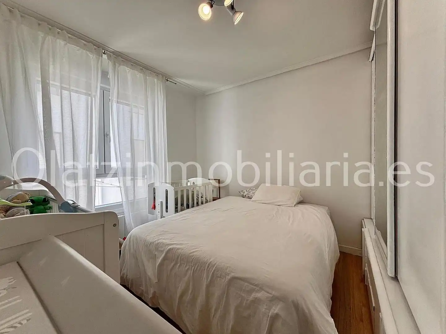 Habitación de Piso en venta en Zalla  con Calefacción, Terraza y Trastero