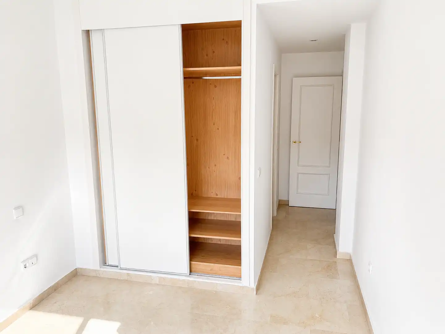 Habitación de Piso de alquiler en Las Rozas de Madrid con Aire acondicionado, Calefacción y Terraza