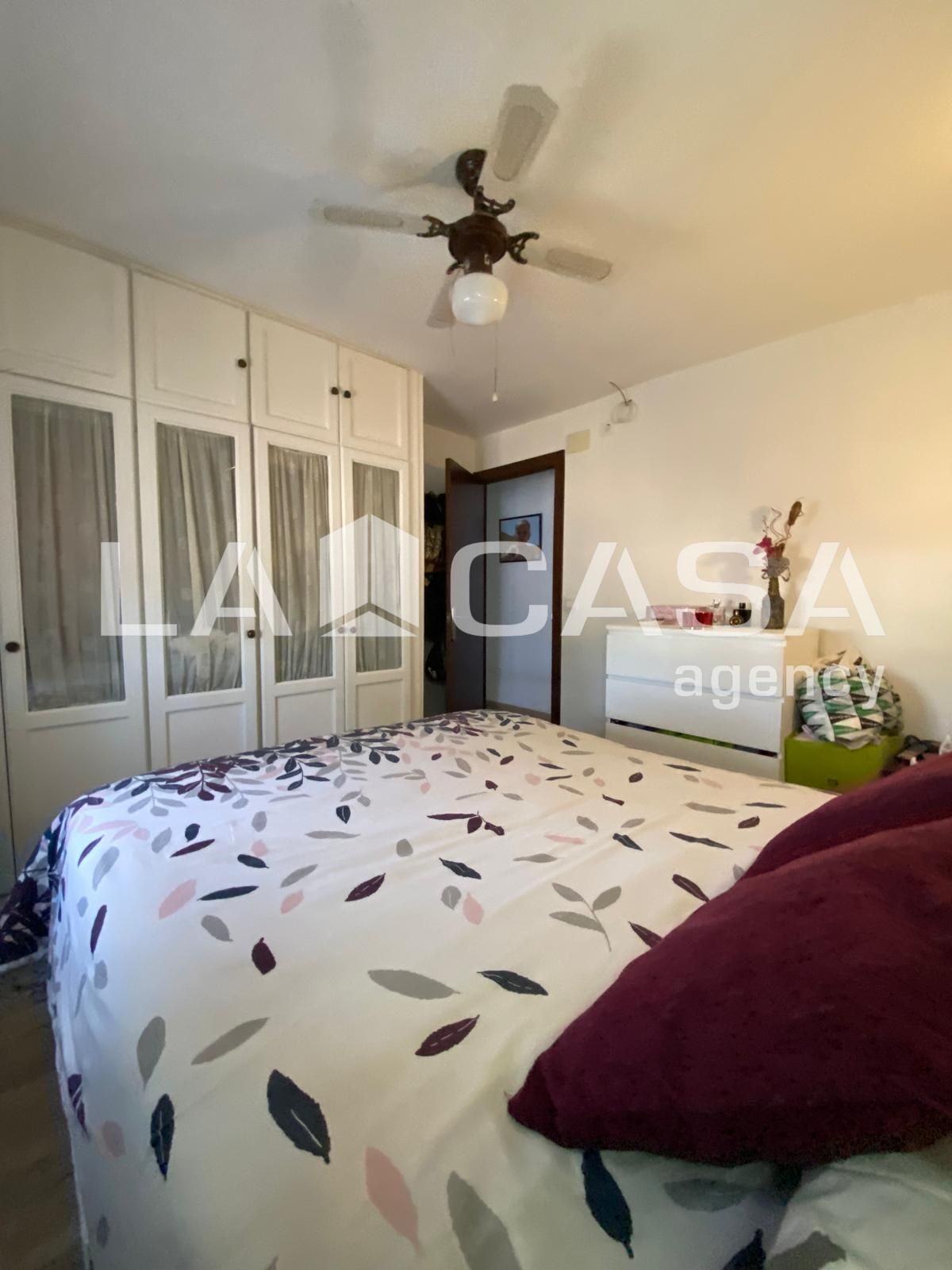 Bedroom of Flat for sale in Dos Hermanas
