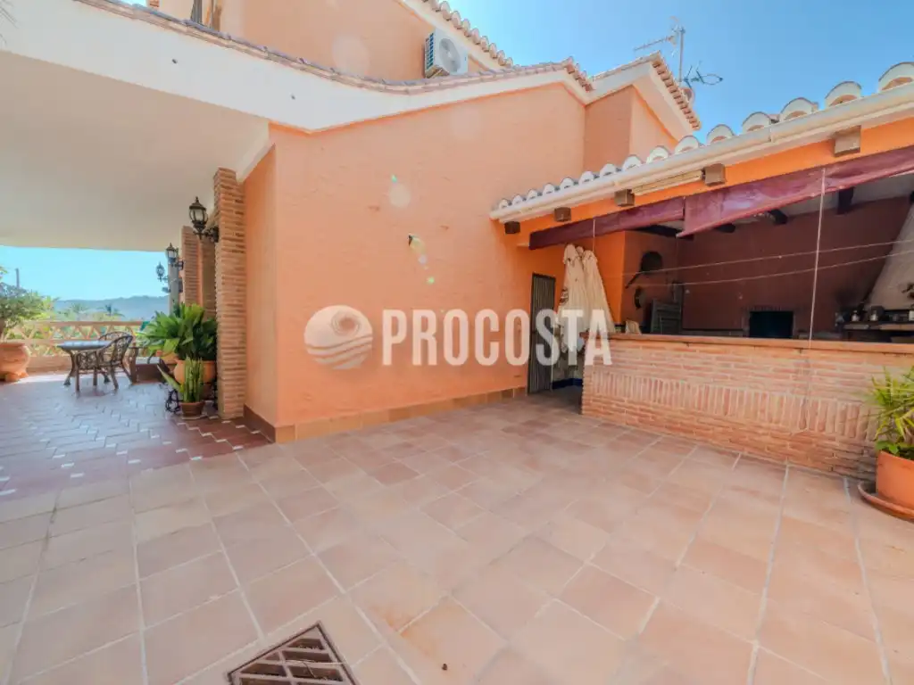 Terraza de Casa o chalet en venta en Jete con Aire acondicionado, Terraza y Piscina