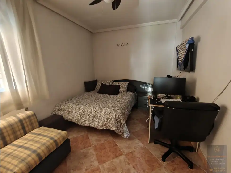 Bedroom of Houses for sale in Casarrubios del Monte  with Terrace and Furnished
