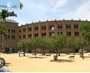 Vista exterior de Pis de lloguer en  Granada Capital amb Terrassa