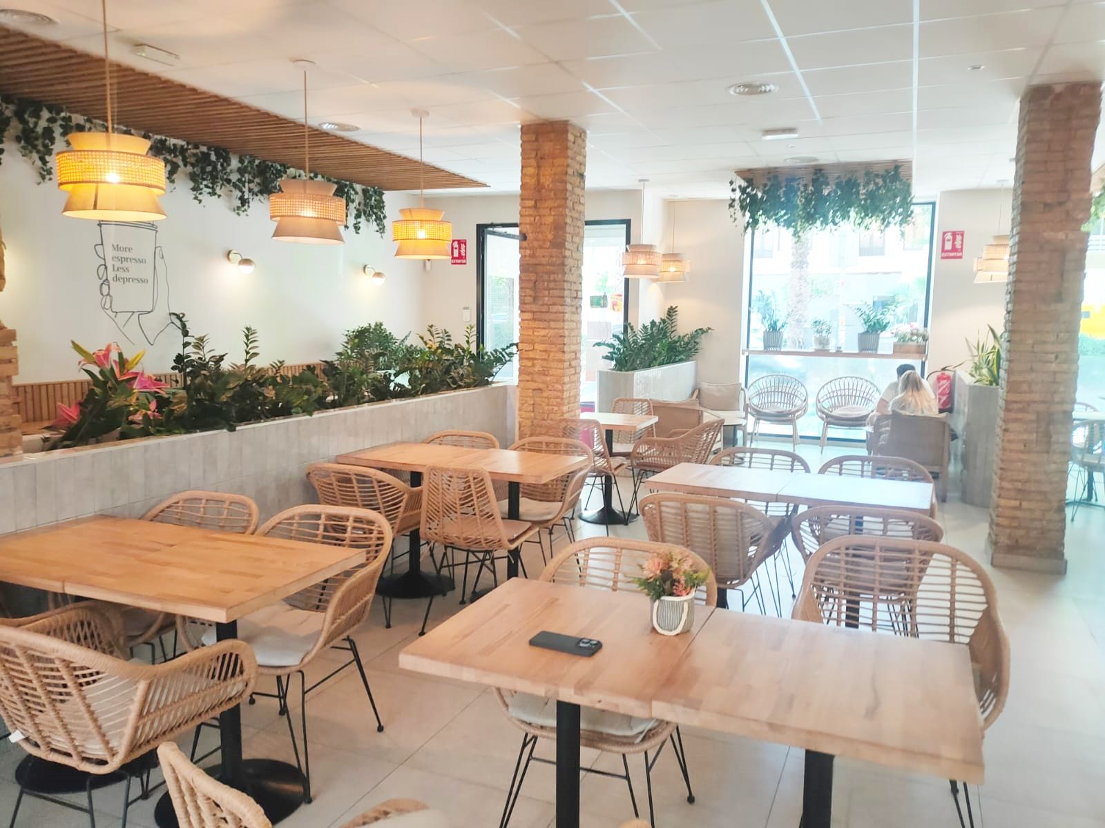 Local en traspaso en Torrent con Aire acondicionado, Calefacción y Amueblado