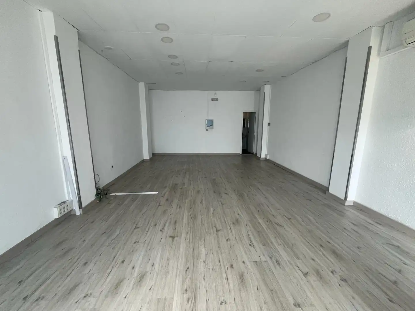 Local de alquiler en Zaragoza con Aire acondicionado y Parquet