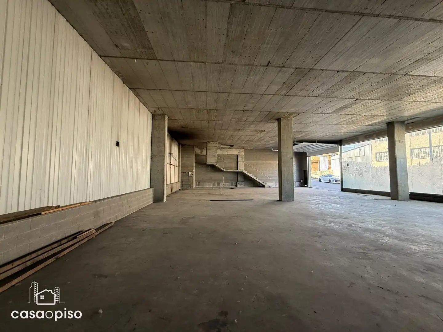 Industriegebäude zur Miete in SATURN, imagen 9