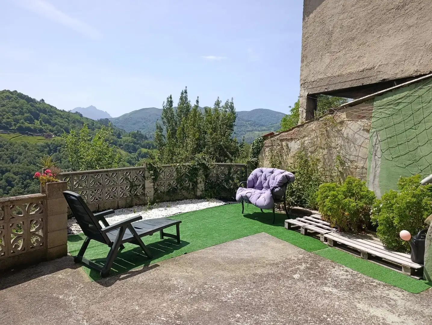 Terrasse von Country house zum Verkauf in San Martín del Rey Aurelio mit Balkon