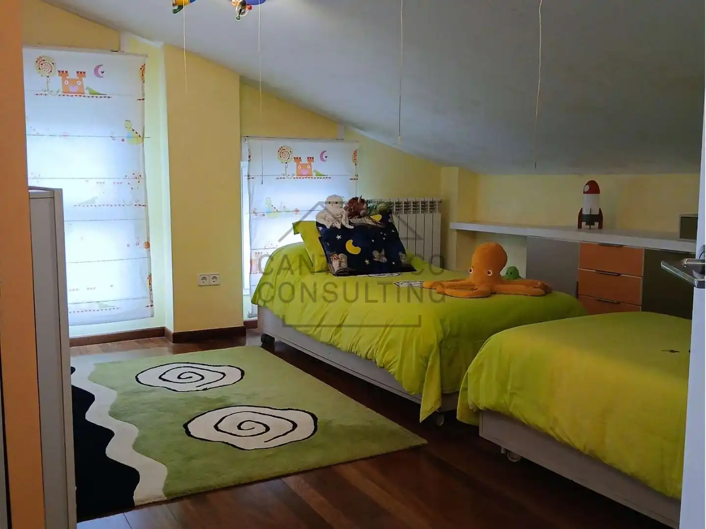 Bedroom of Houses for sale in Navia  with Heating, Parquet flooring and Terrace