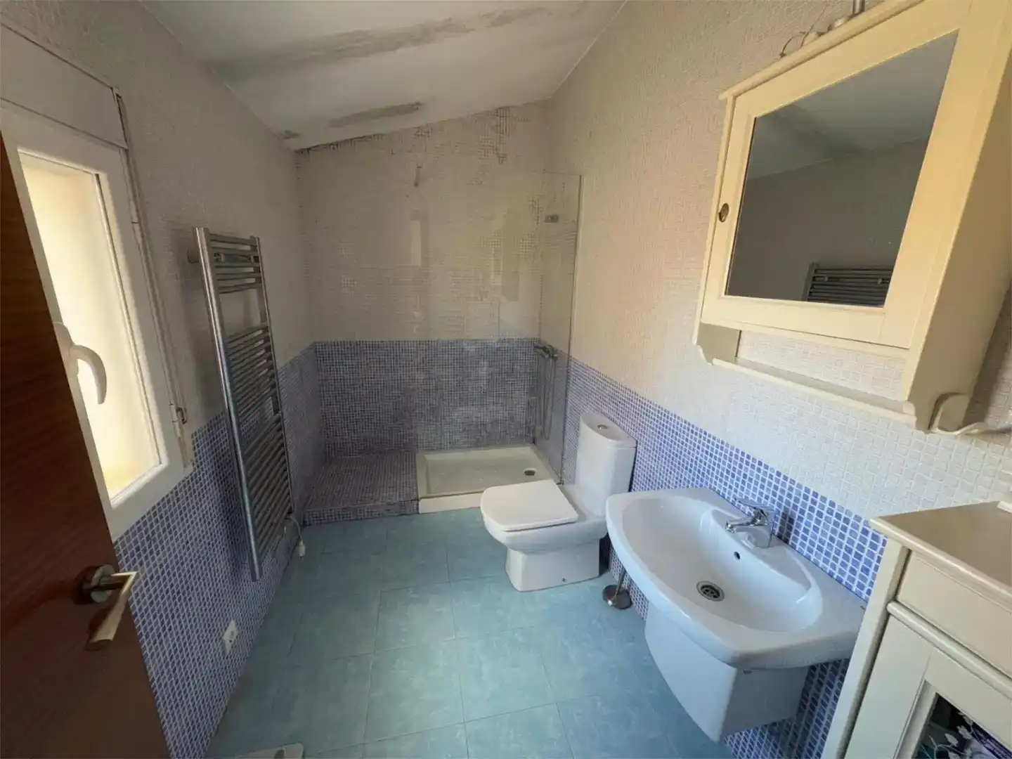Bathroom of Flat for rent in Vélez-Rubio  with Air Conditioner, Parquet flooring and Storage room