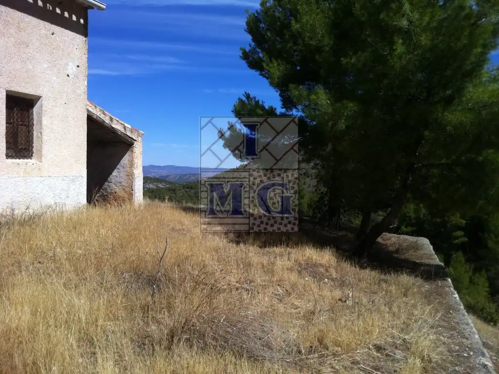 Finca rústica en venta en Yeste