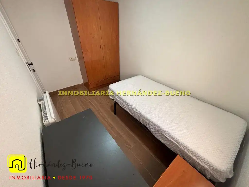 Piso de alquiler en San Bernardo