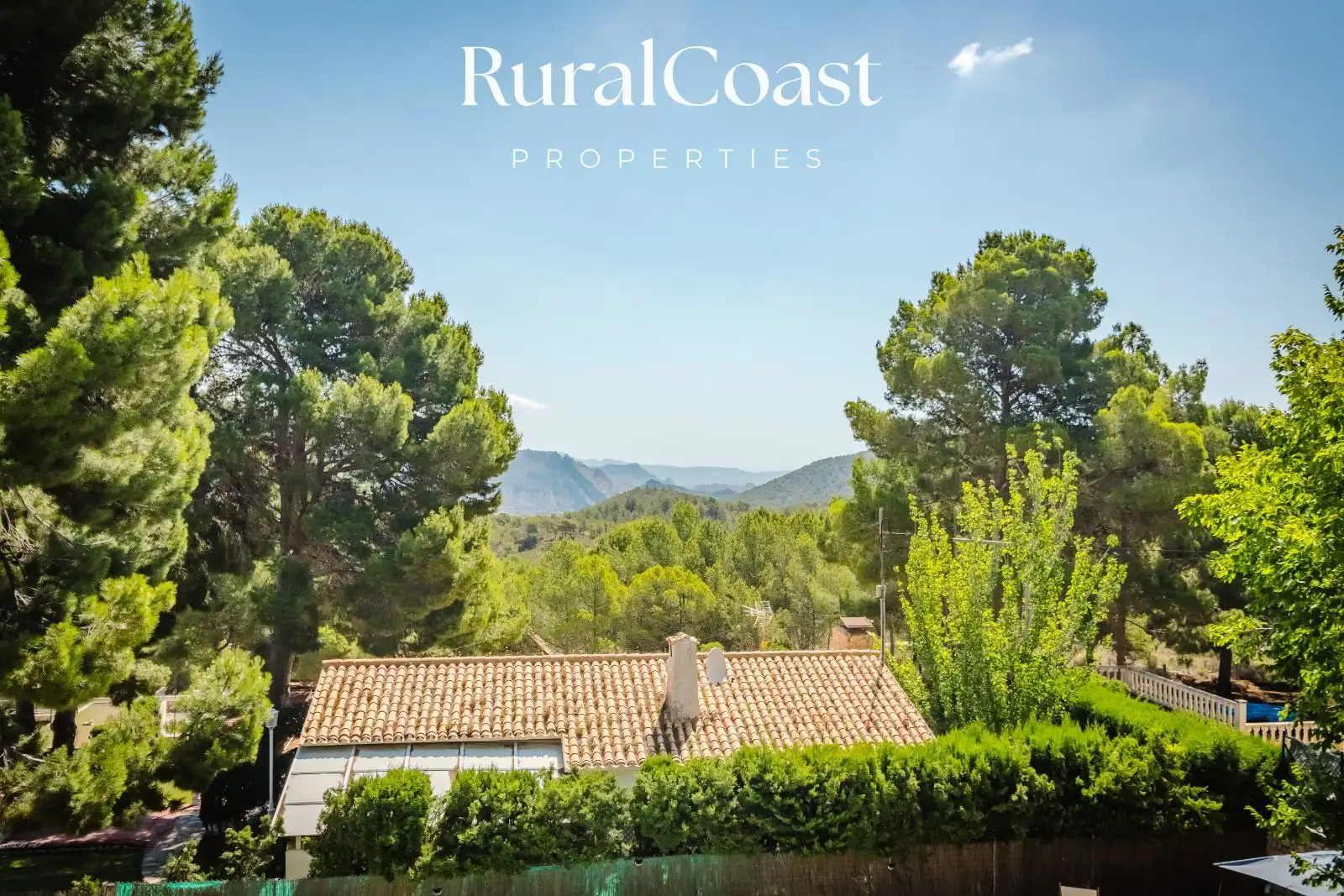 Vista exterior de Casa o chalet en venta en Tibi con Aire acondicionado, Calefacción y Jardín privado
