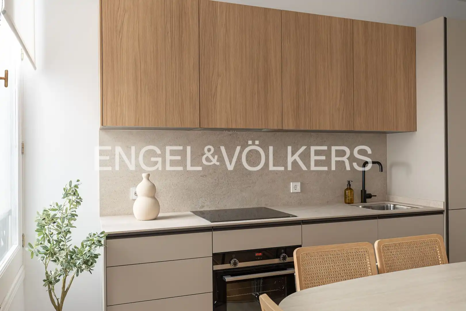 Kitchen of Flat for sale in Madrid  with Air Conditioner, Heating and Furnished