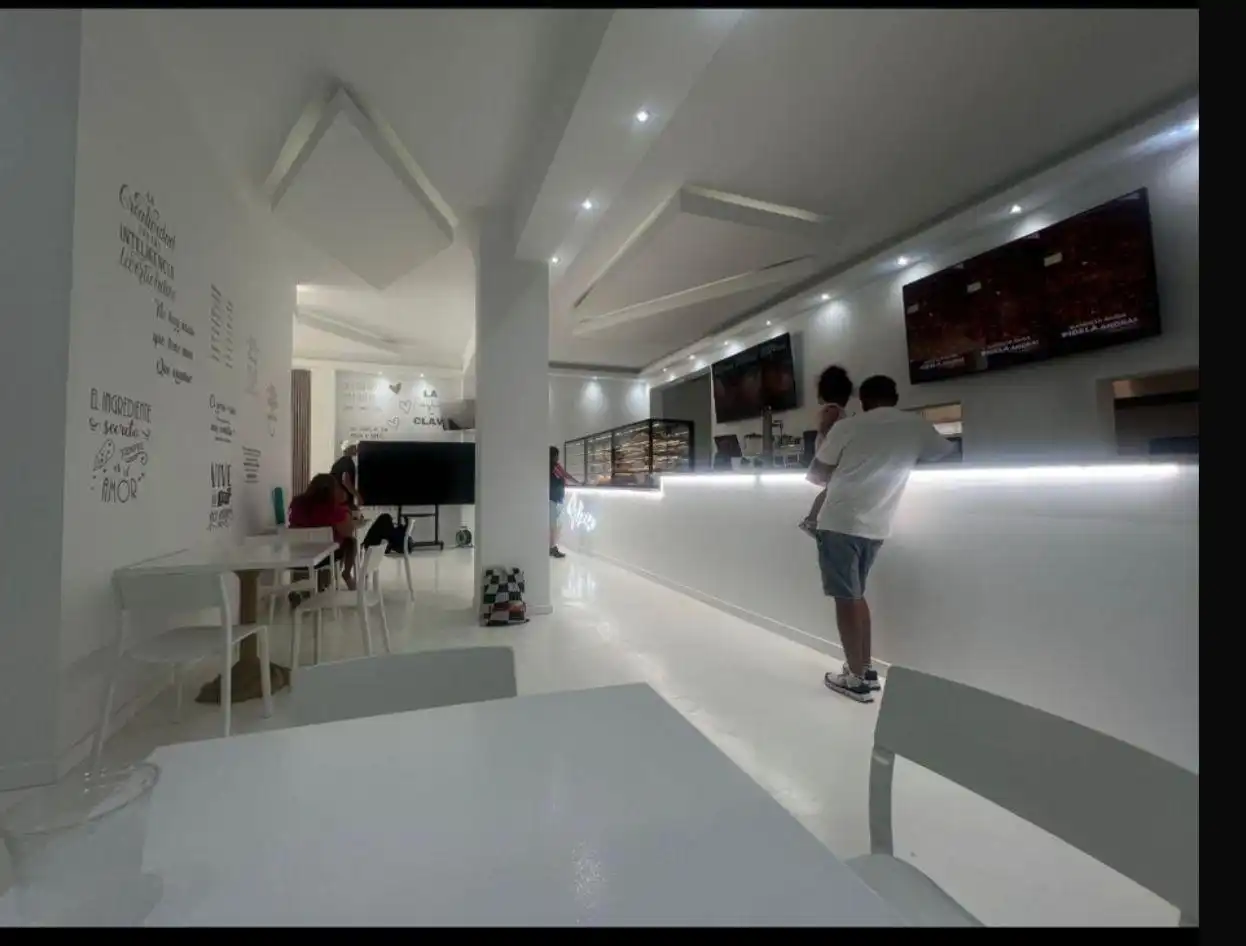 Local comercial en traspaso en Plaça de Madrid, imagen 8
