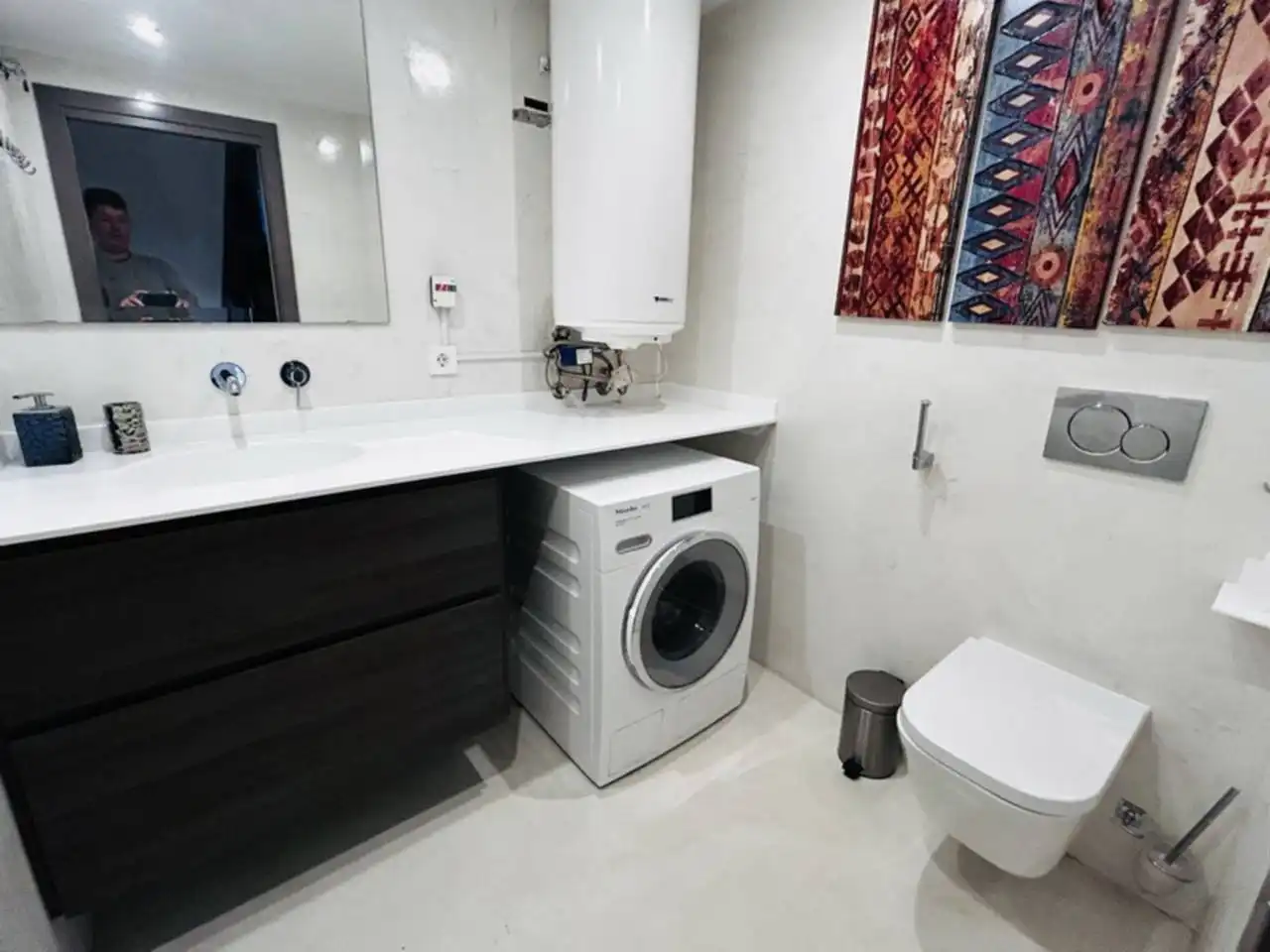 Badezimmer von Einfamilien-Reihenhaus zum Verkauf in Almuñécar mit Klimaanlage, Heizung und Terrasse