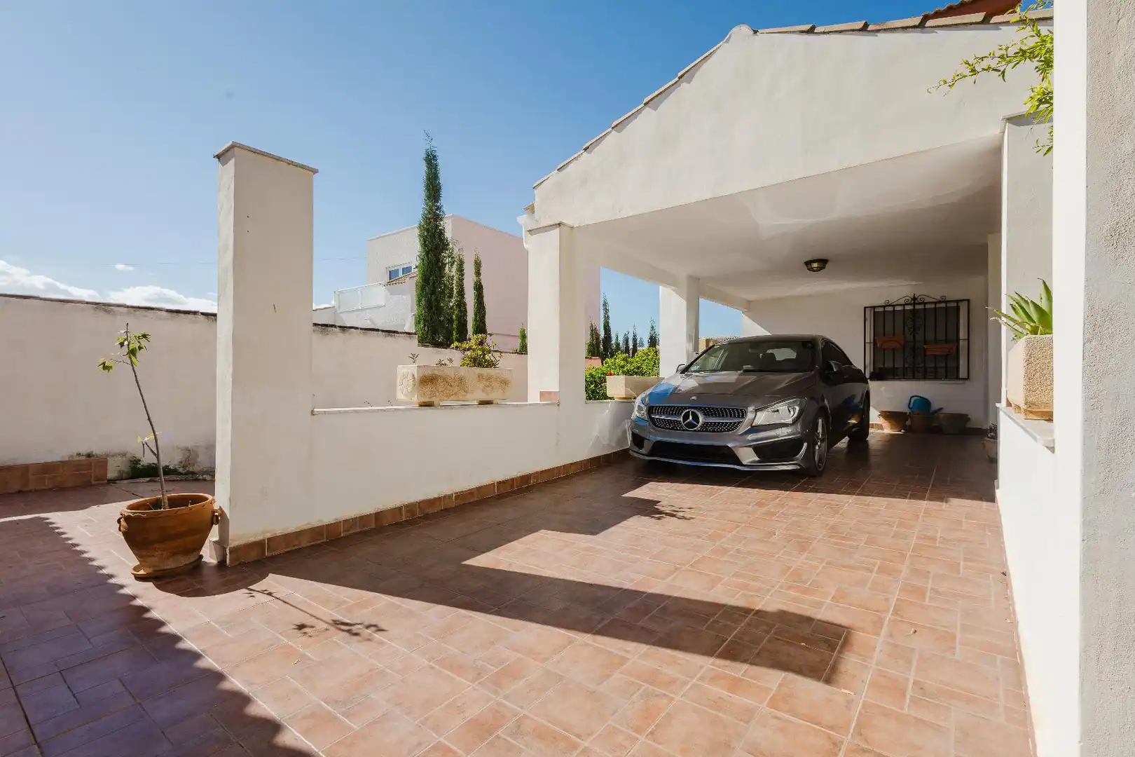 Vista exterior de Casa o chalet en venta en Torrevieja con Terraza, Piscina y Amueblado