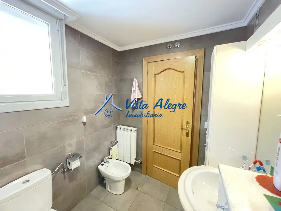 Bathroom of Detached homes for sale in Haro  with Heating, Parquet flooring and Terrace