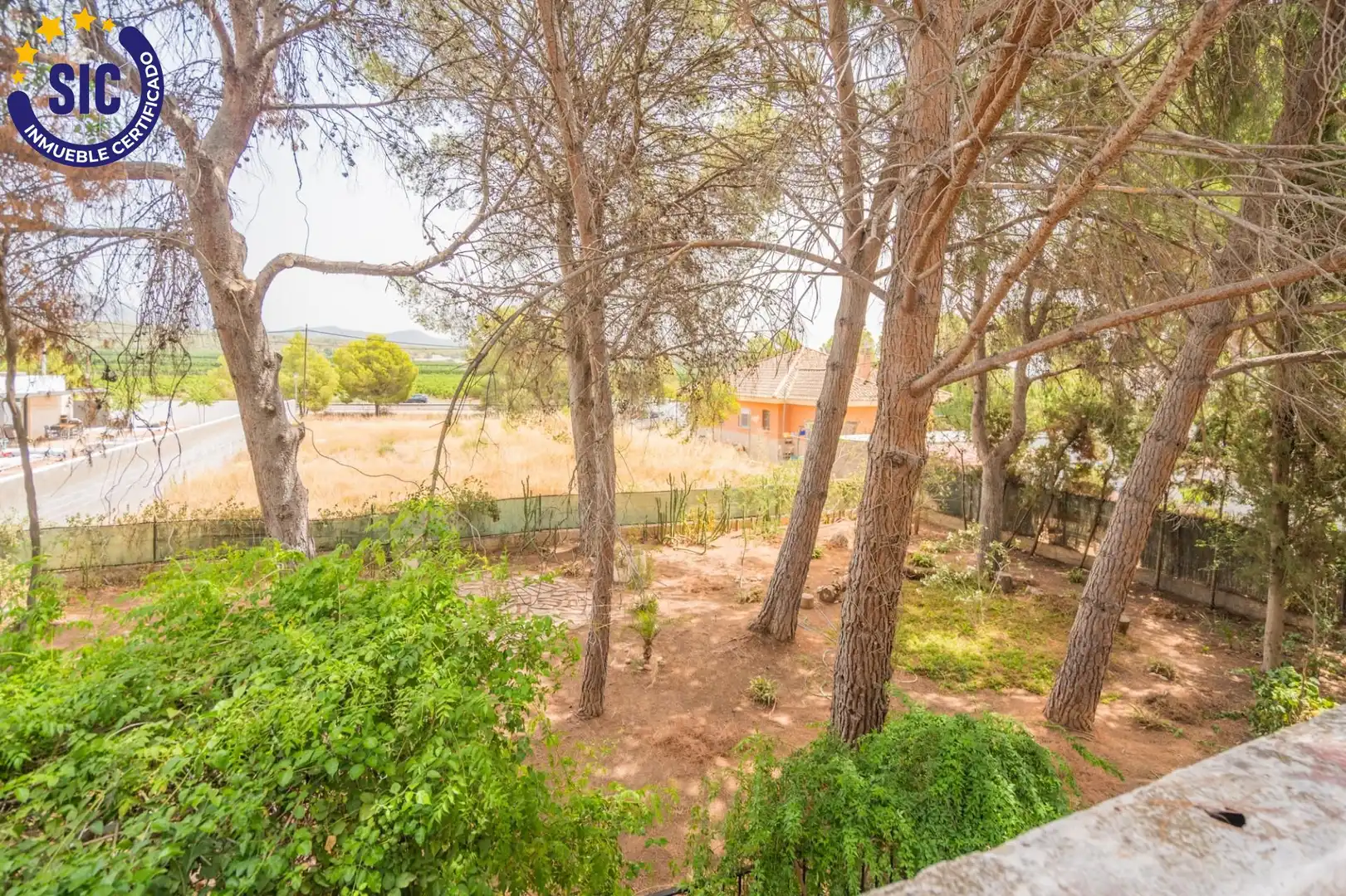 Jardín de Casa o chalet en venta en Serra con Aire acondicionado, Calefacción y Jardín privado