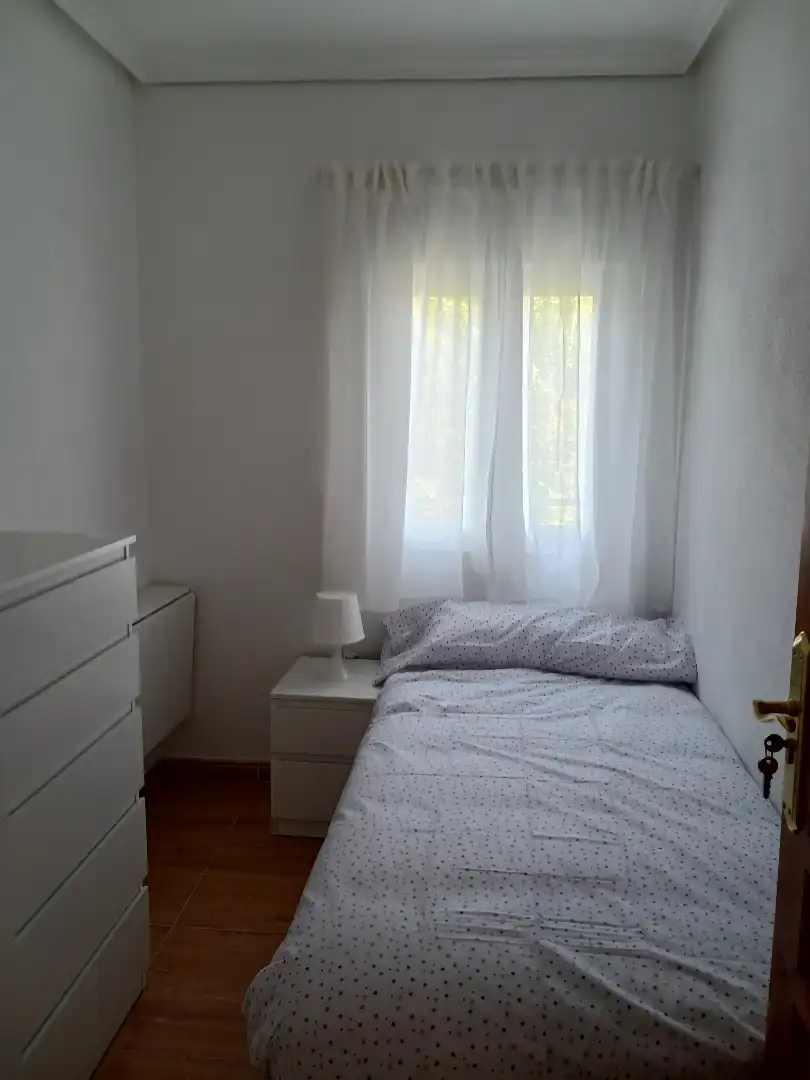 Schlafzimmer von Wohnung zum Verkauf in Collado Villalba mit Möbliert