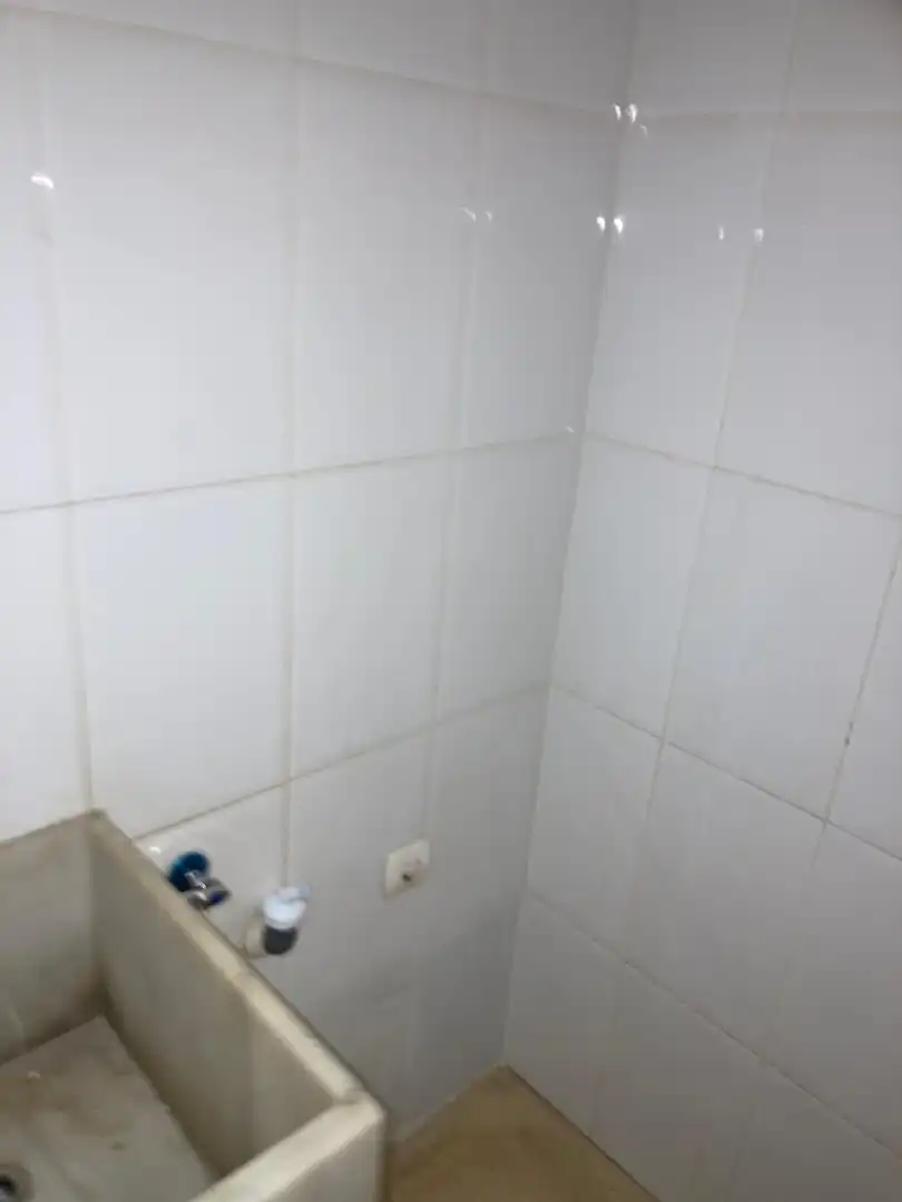 Bany de Pis en venda en Oliva