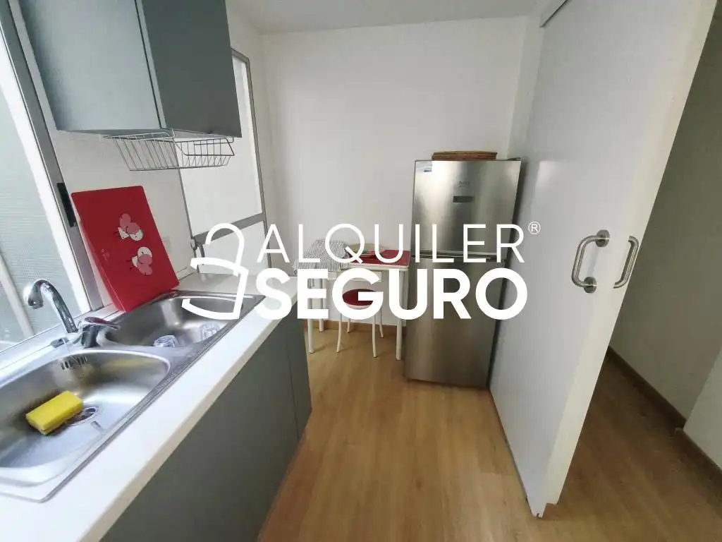 Cuina de Pis de lloguer en Alicante / Alacant amb Terrassa i Moblat