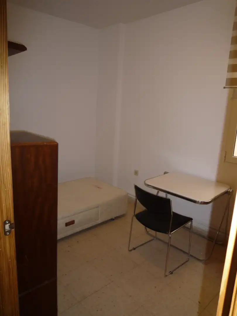 Bedroom of Flat for rent in Albacete  with Heating, Furnished and Oven