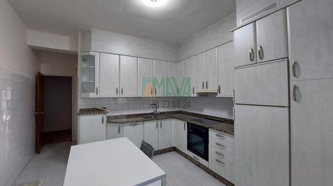 Foto 3 de Piso en venta en Barrocanes, Ourense Capital