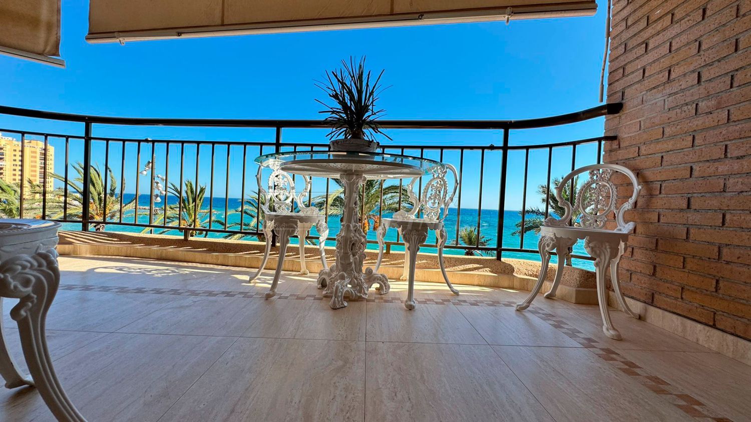 Terrace of Flat to rent in Torrevieja  with Air Conditioner, Terrace and Furnished