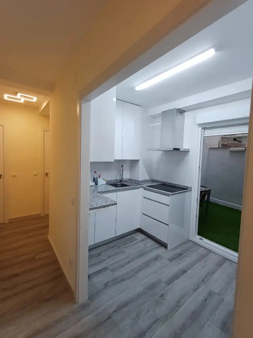 Cocina de Piso para compartir en Leganés con Jardín privado, Parquet y Trastero