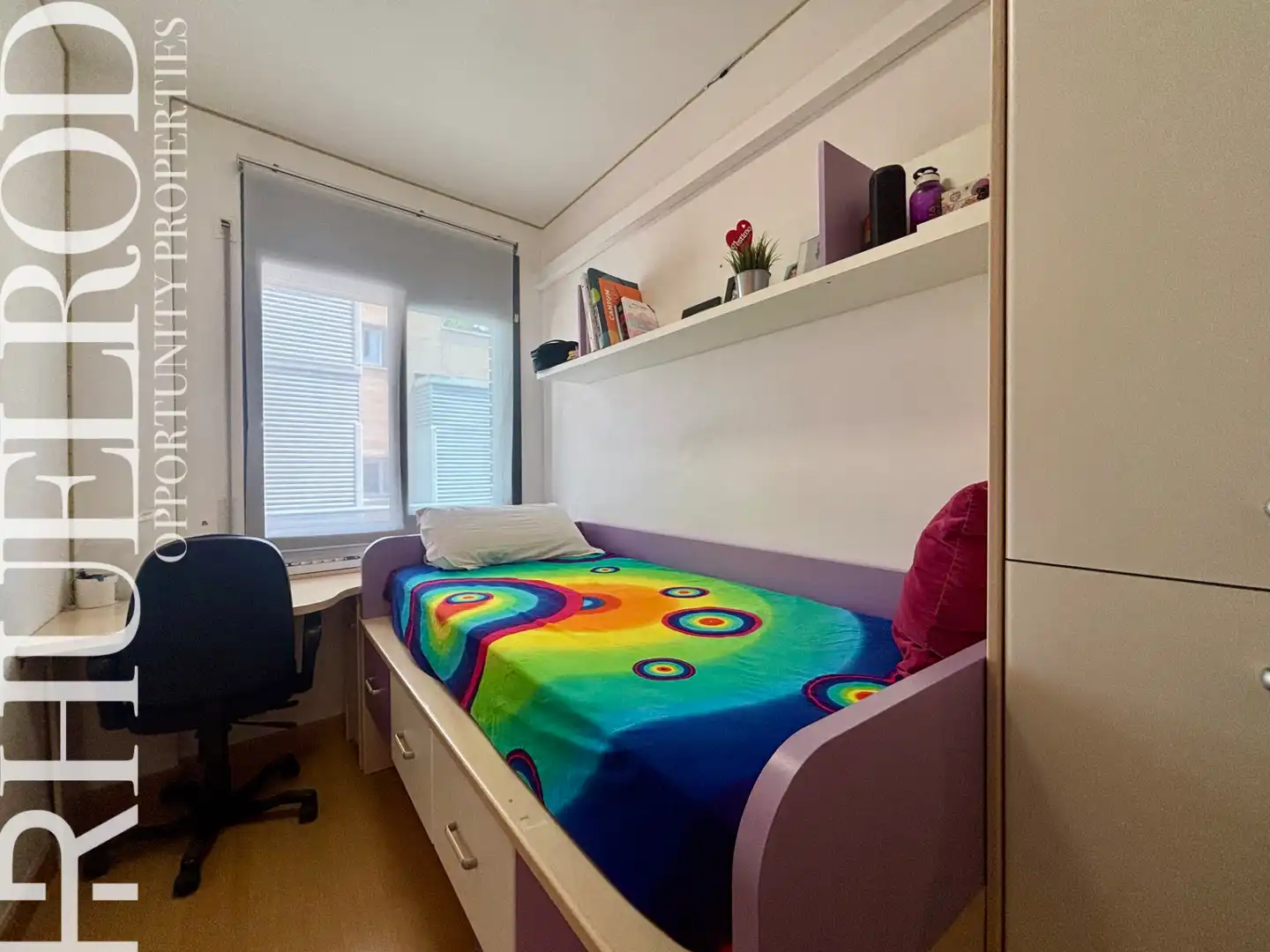 Schlafzimmer von Wohnung zum Verkauf in Badalona mit Klimaanlage, Heizung und Parkett