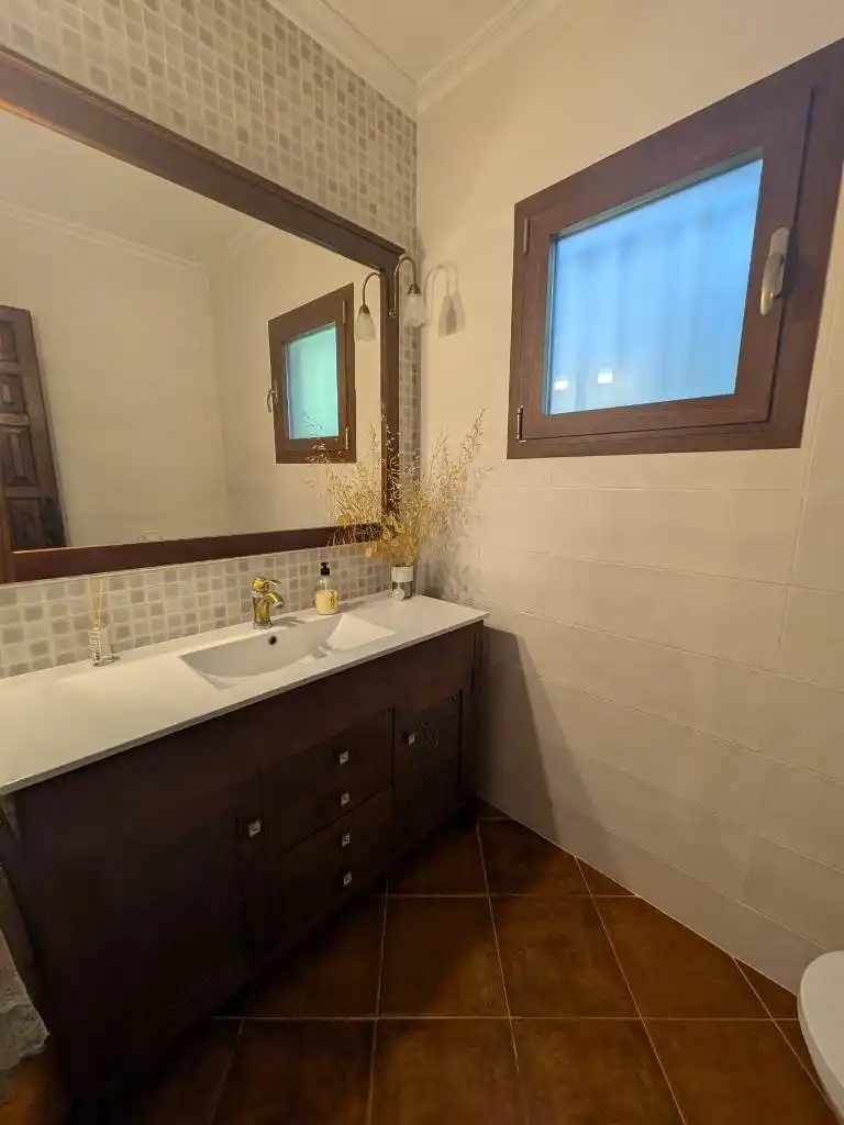 Bathroom of Houses for rent in Tibi  with Heating, Furnished and Internet