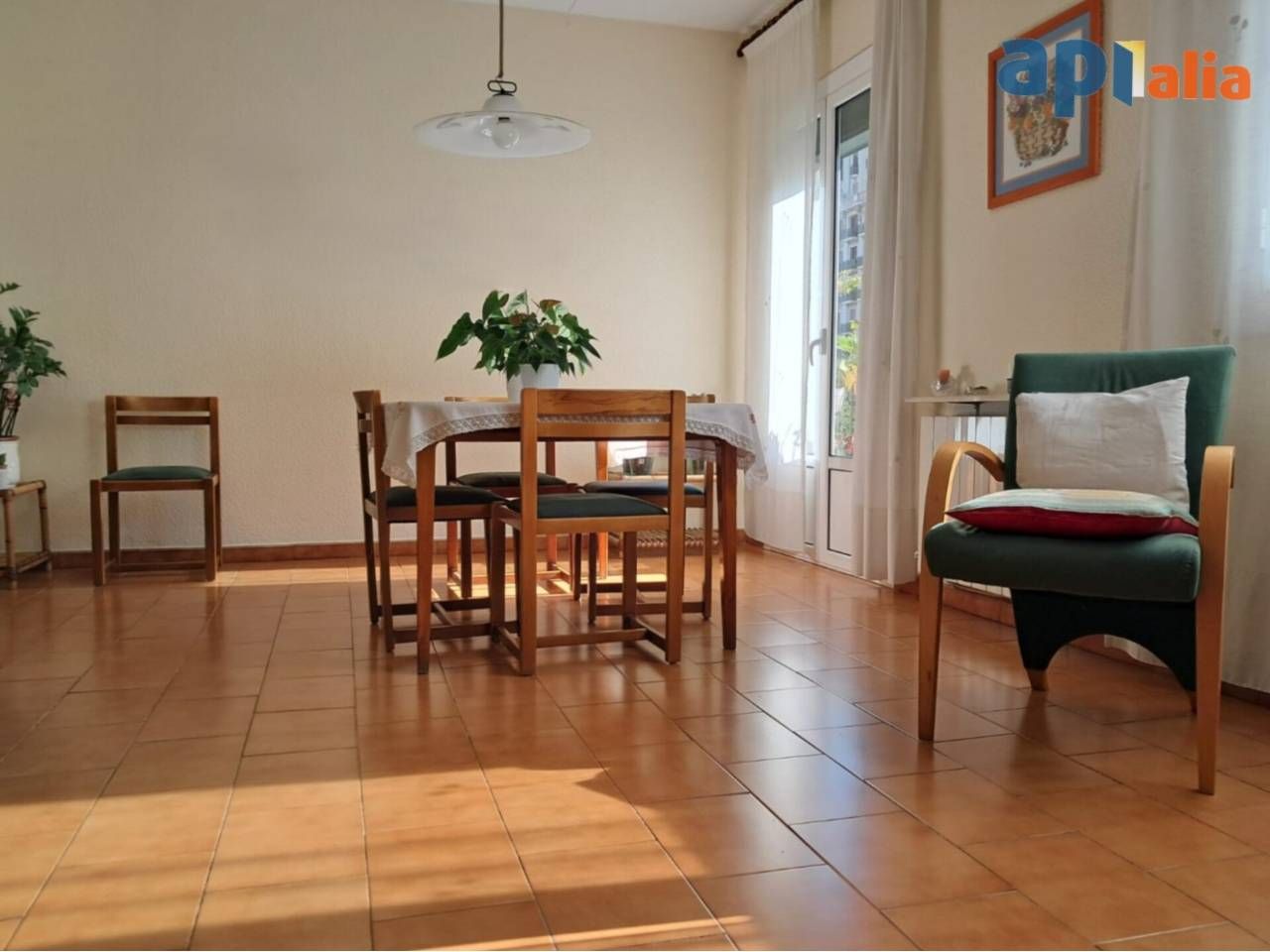 Menjador de Pis en venda en  Barcelona Capital amb Aire condicionat, Calefacció i Balcó