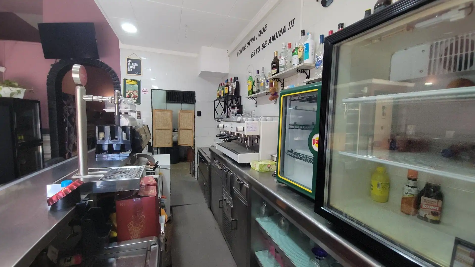 Geschaftsraum zur Miete in Carrer ESTRONCI DE L', Sanfeliu