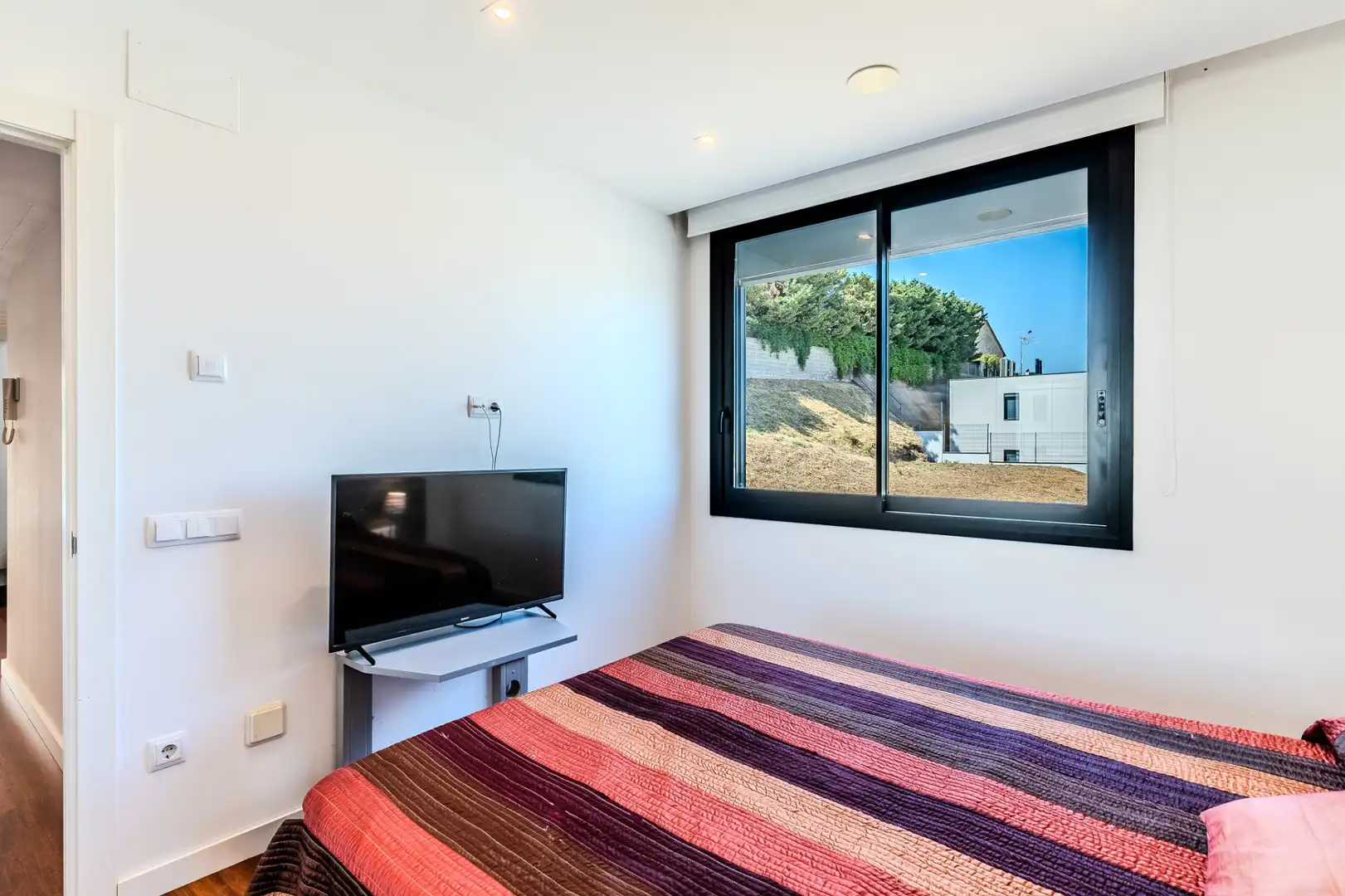 Dormitori de Casa o xalet en venda en Tàrrega amb Aire condicionat, Jardí privat i Terrassa