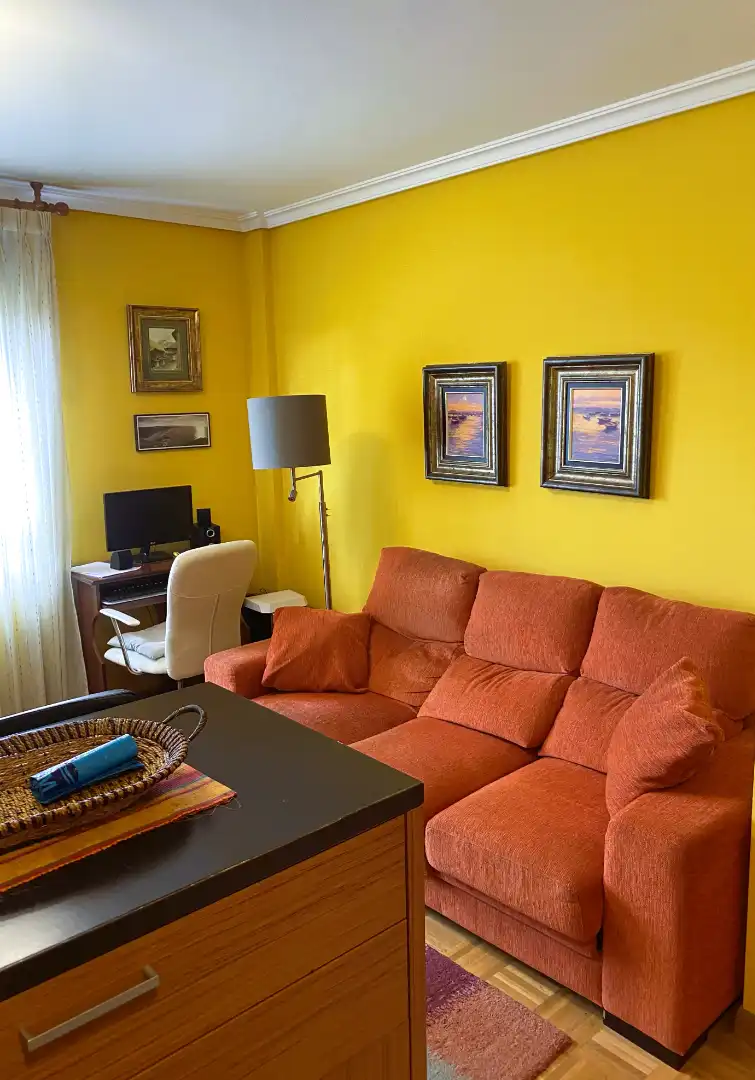 Living room of Flat for sale in Avilés  with Heating, Parquet flooring and Storage room