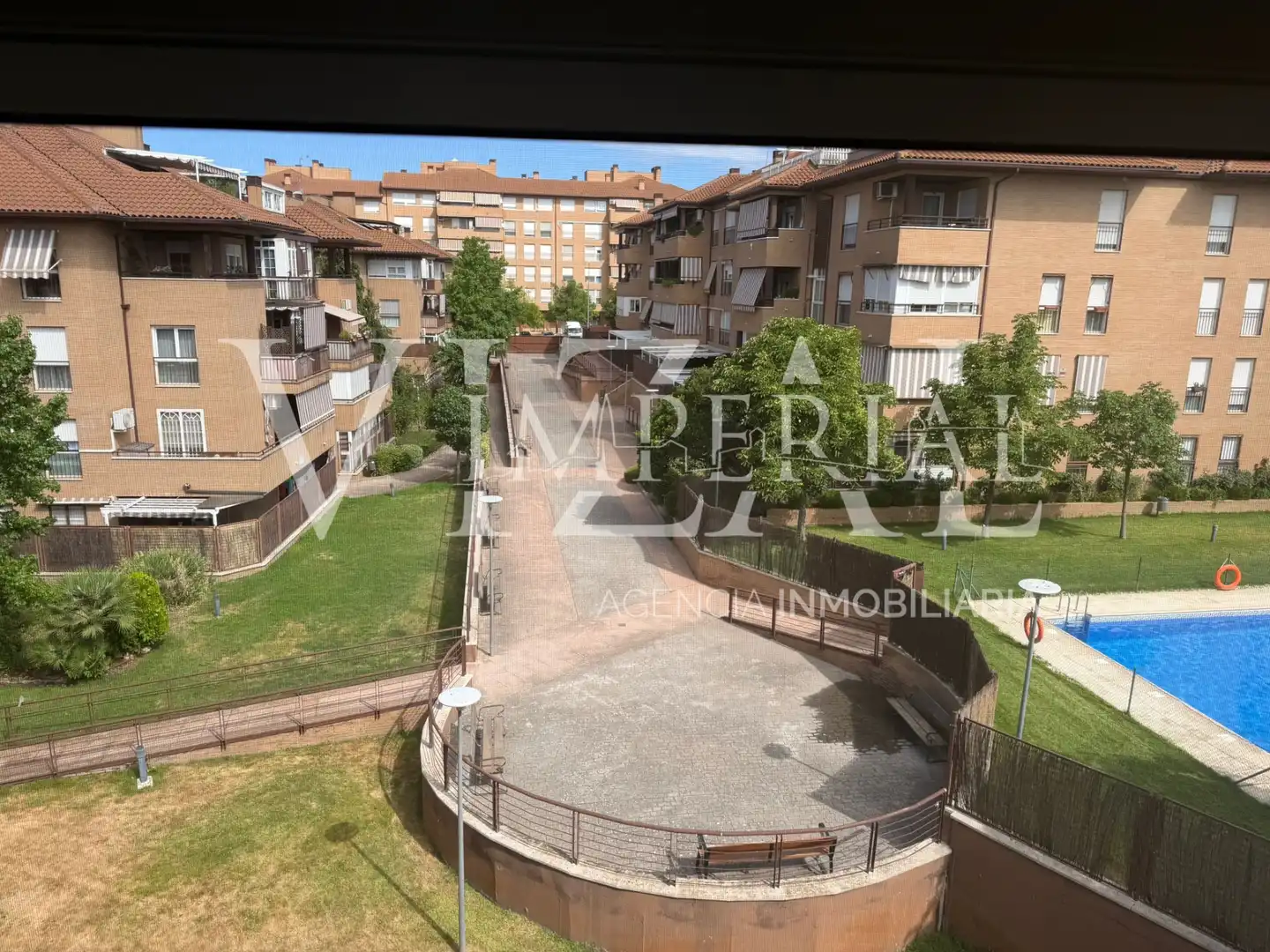 Vista exterior de Piso en venta en Humanes de Madrid con Aire acondicionado, Calefacción y Terraza