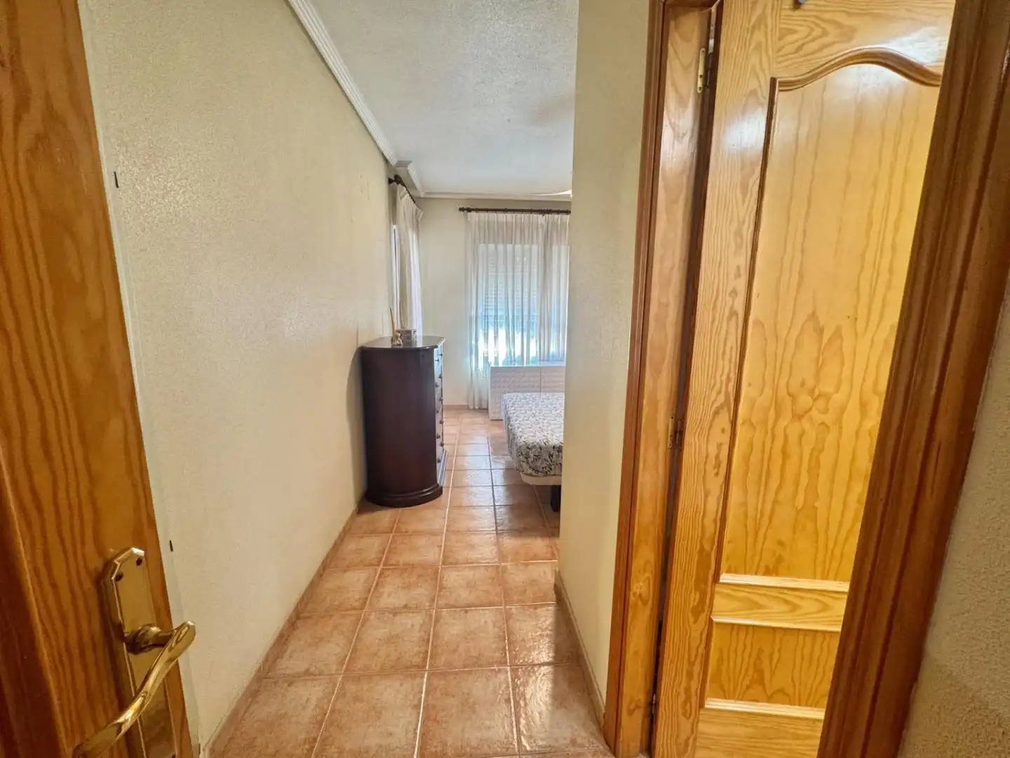 Casa adosada en venta en Orihuela con Calefacción, Terraza y Trastero