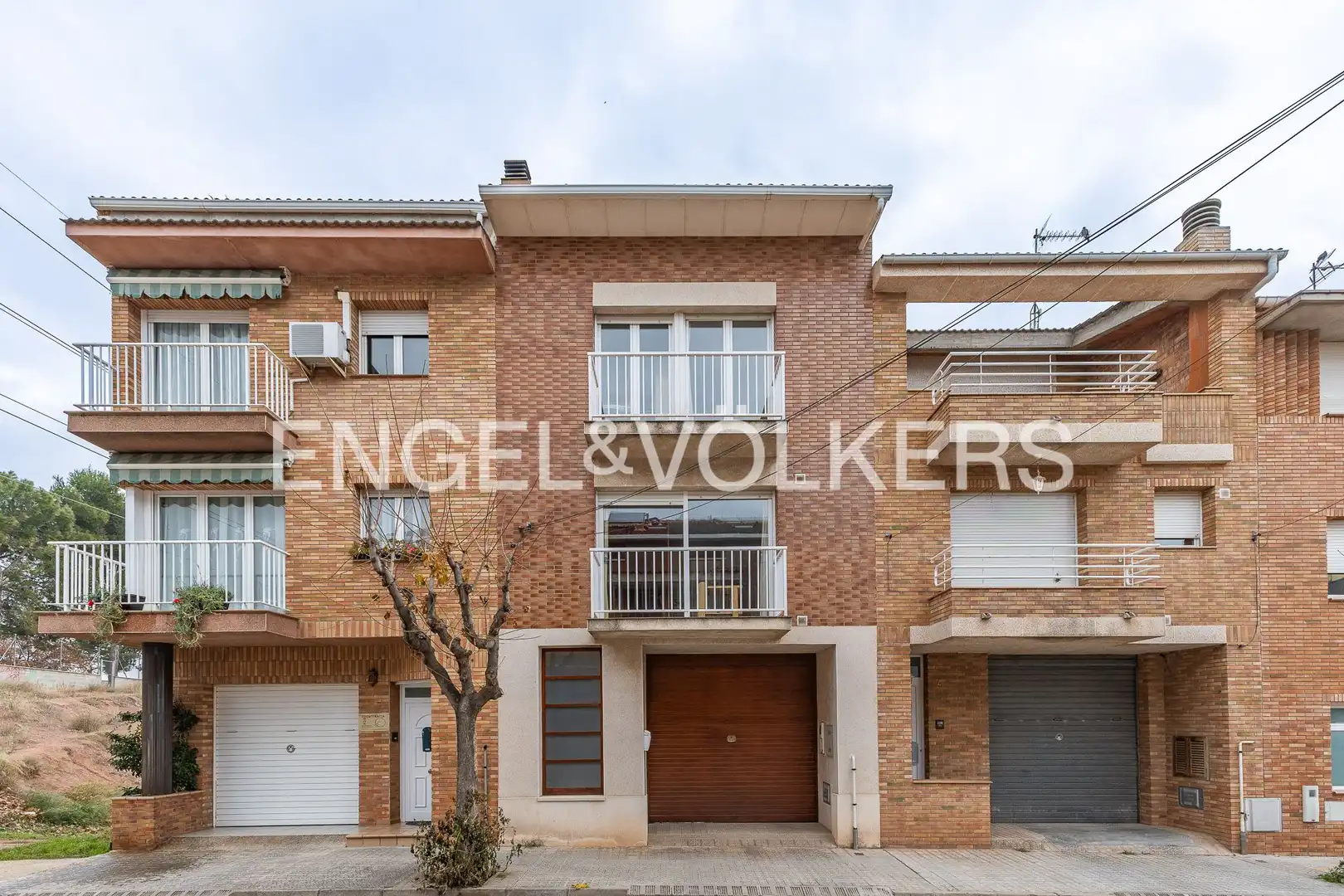 Vista exterior de Casa o chalet en venta en Sant Joan de Vilatorrada con Aire acondicionado, Calefacción y Jardín privado
