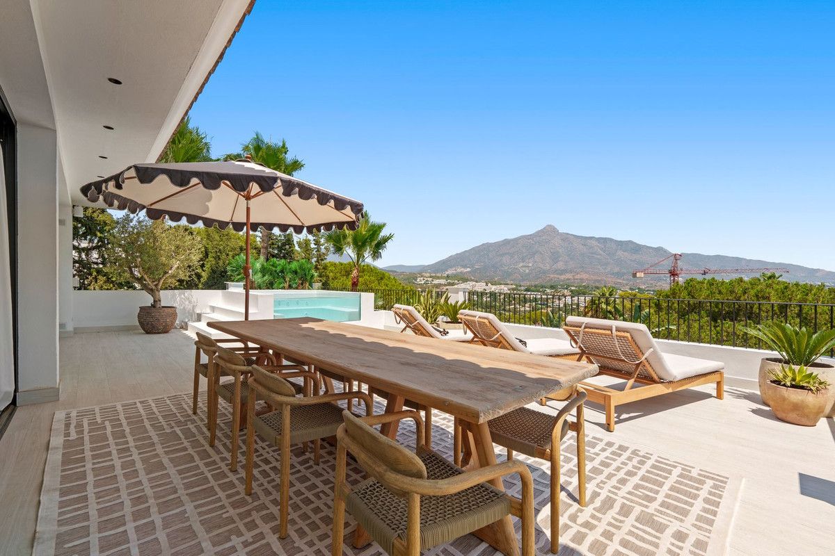 Terrassa de Casa o xalet en venda en Marbella amb Aire condicionat, Jardí privat i Terrassa